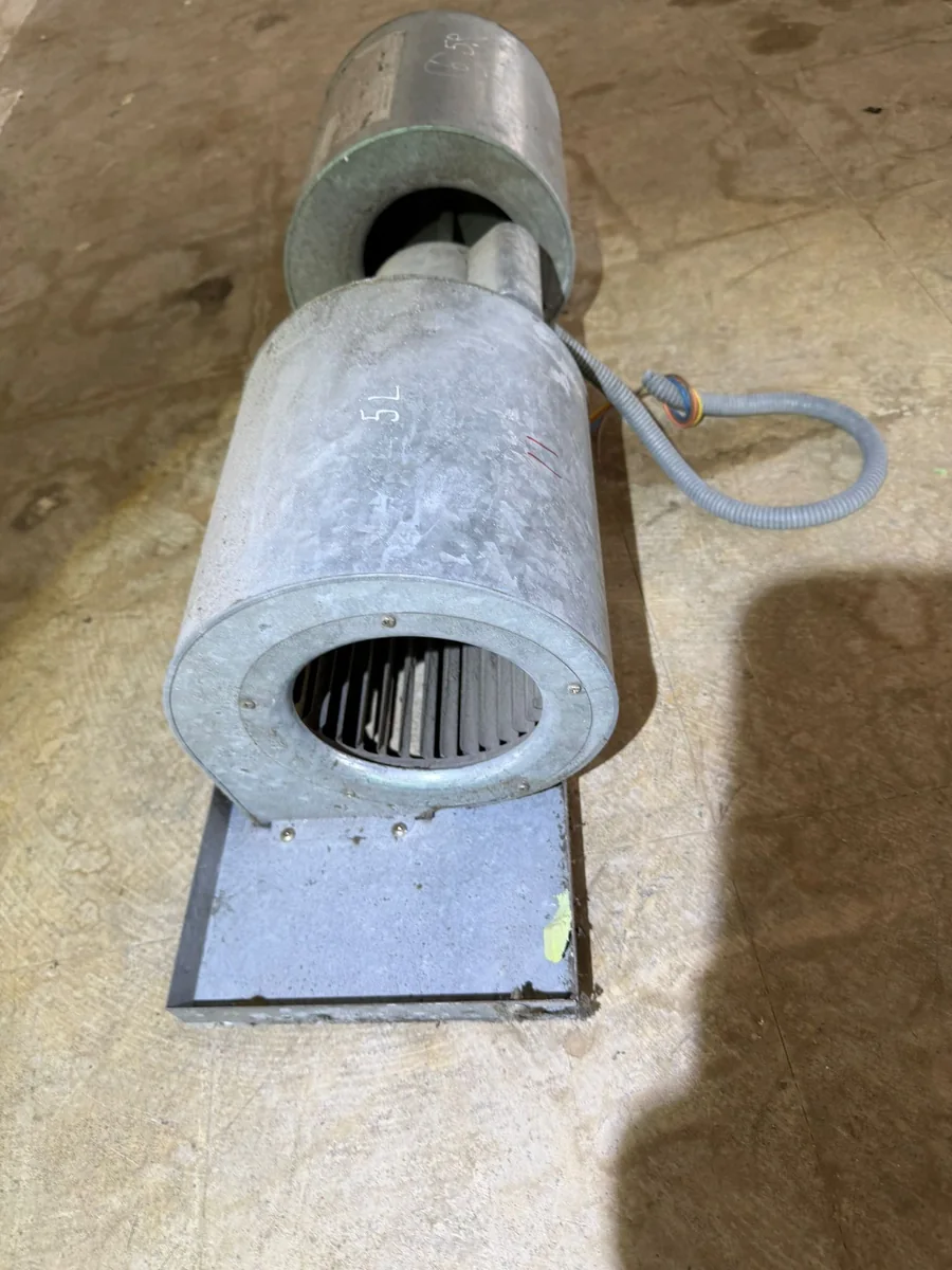 商用冷氣清洗應包括甚麼:完工驗收紀錄應列明甚麼的商用冷氣設備現場細節
